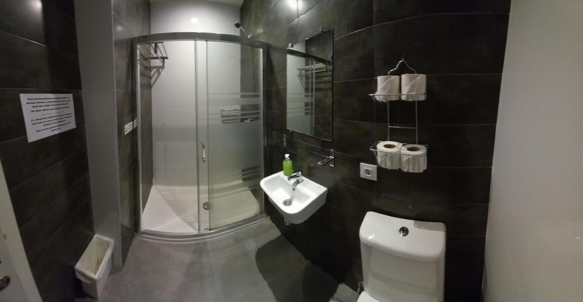 Gasthuis Hostel Central Sevilla 2*